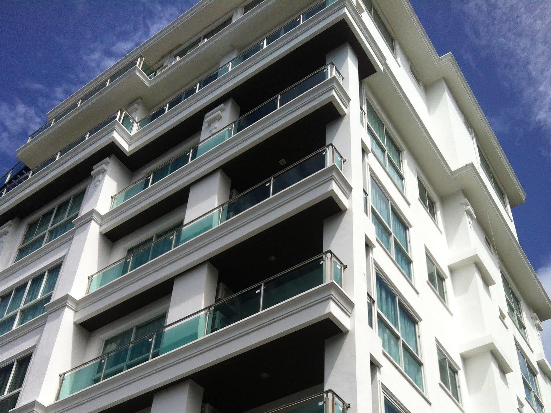 Goldstone Residency Patong , Phuket Apartment Exterior foto