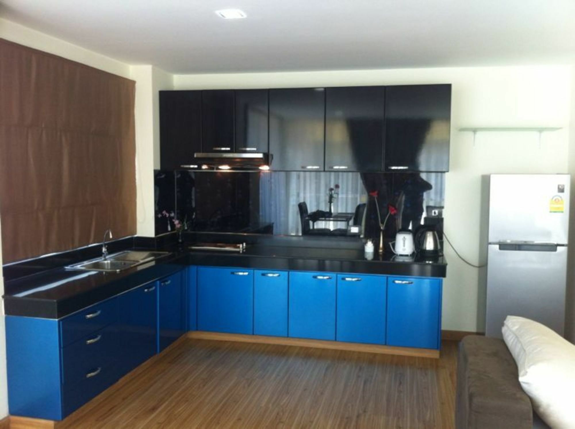 Goldstone Residency Patong , Phuket Apartment Exterior foto