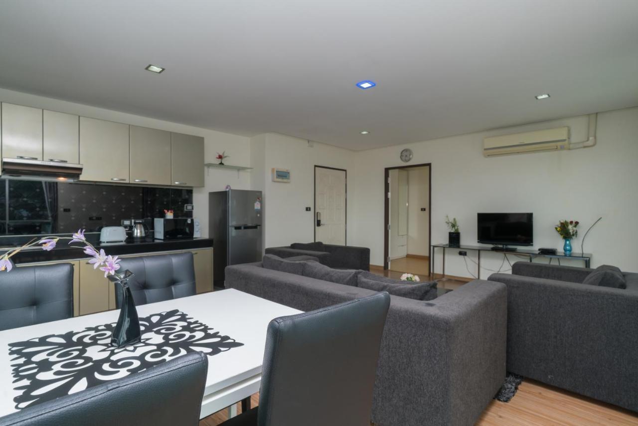 Goldstone Residency Patong , Phuket Apartment Exterior foto