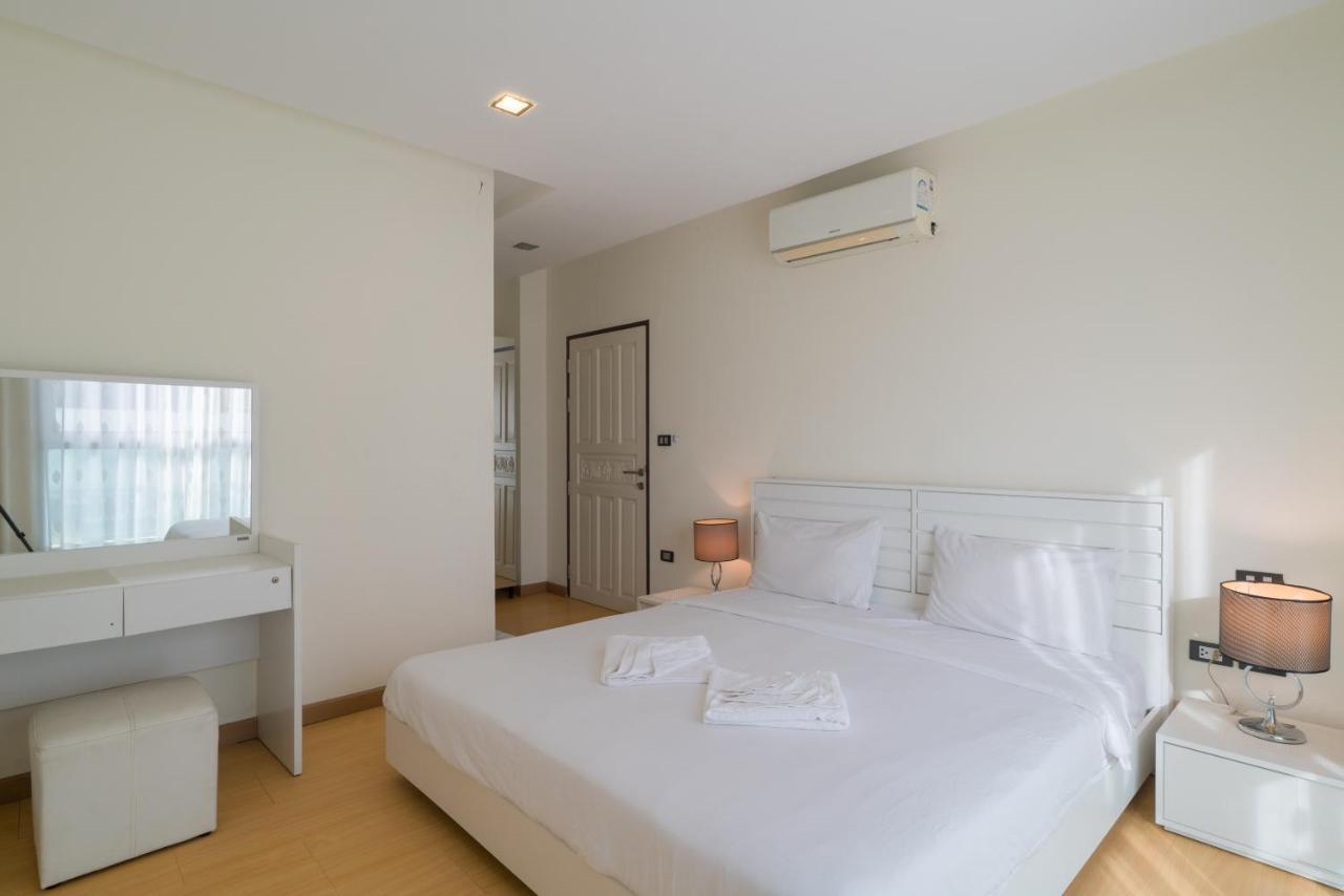 Goldstone Residency Patong , Phuket Apartment Exterior foto